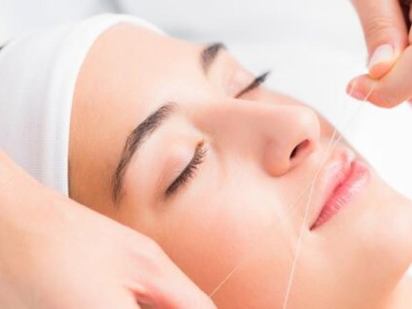 Upper Lip & Chin Threading